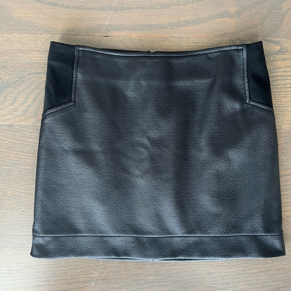 BCBG skirt